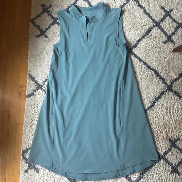 Oiselle athletic Dress. Sz 8 - Picture 1 of 5